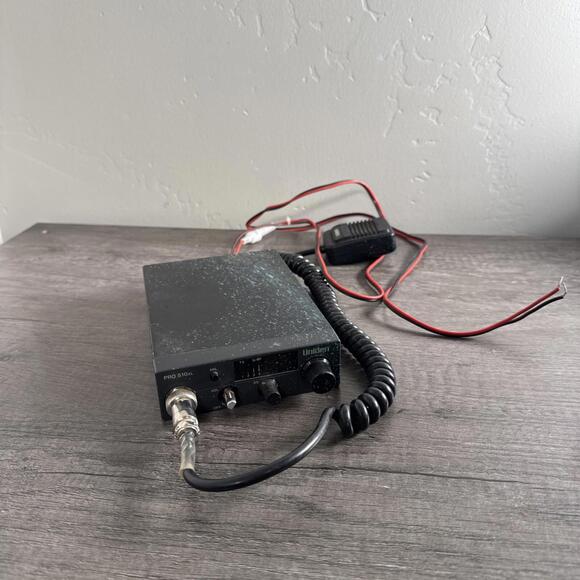 Uniden PRO510XL Pro Series 40-Channel CB Radio. Compact Design. Black - Picture 1 of 8